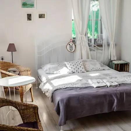 Apartamenty Stacja Kasina Kasina Wielka Exterior photo