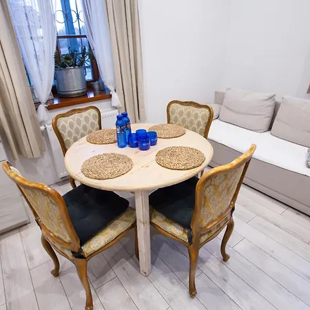 Apartamenty Stacja Kasina Kasina Wielka Exterior photo