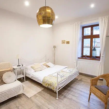 Apartamenty Stacja Kasina Kasina Wielka Exterior photo