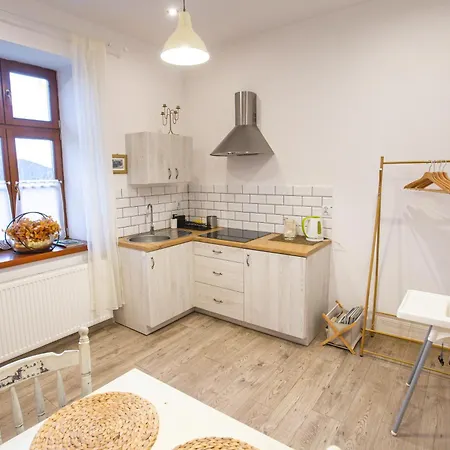 Apartamenty Stacja Kasina Kasina Wielka Exterior photo