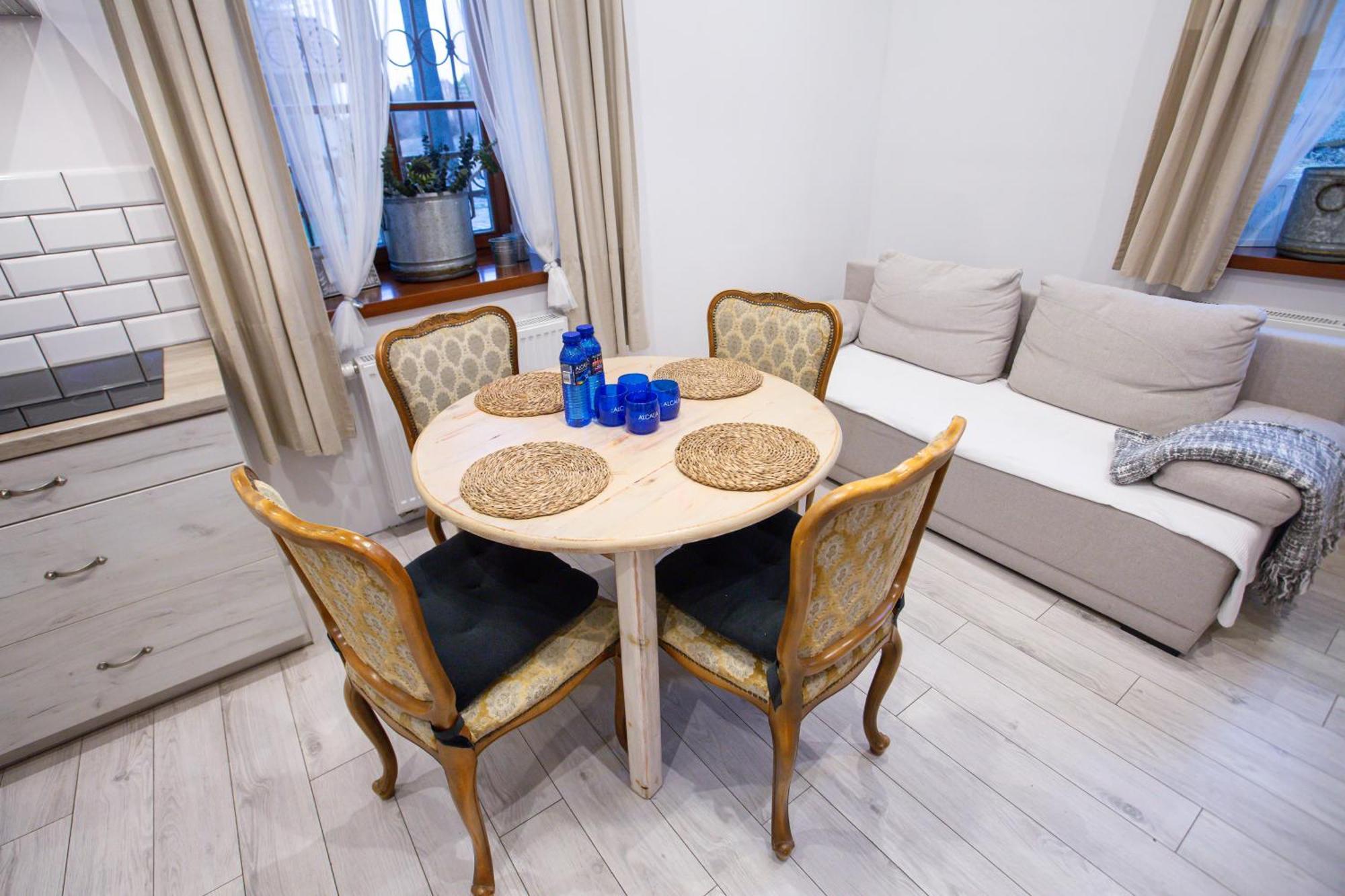 Stacja Kasina Apartment *