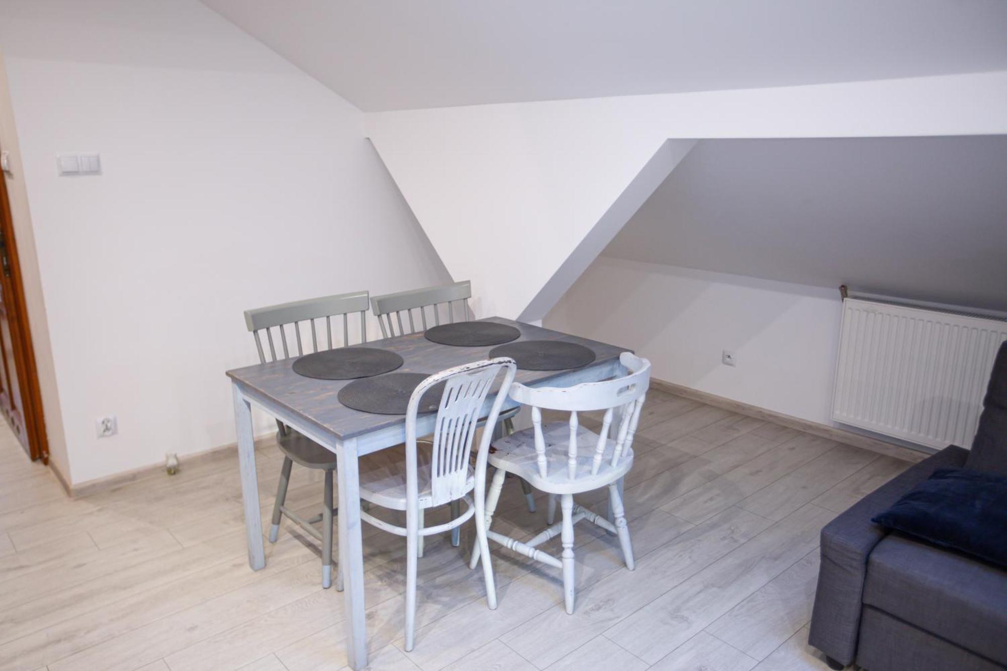 Stacja Kasina Apartment *