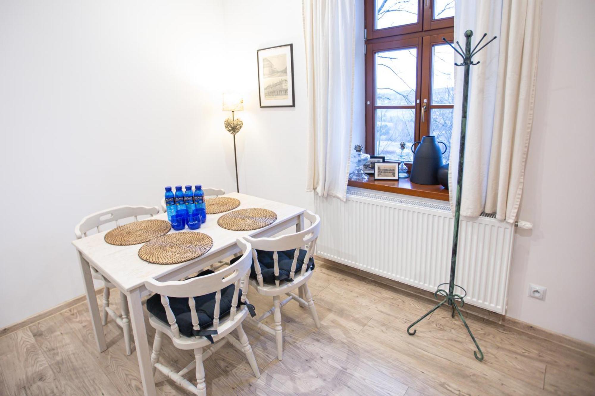 Apartment Stacja Kasina *
